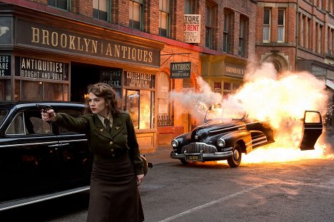 Hayley Atwell - Captain America: The First Avenger - Filmfotos