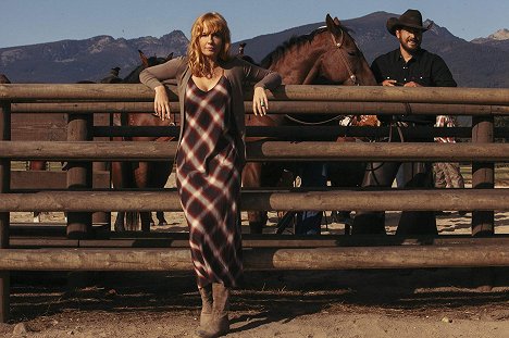Kelly Reilly, Cole Hauser - Yellowstone - Plus de bons chevaux - Film
