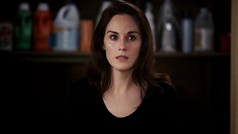 Michelle Dockery - Good Behavior - Don’t Thank God, Thank Me - Van film