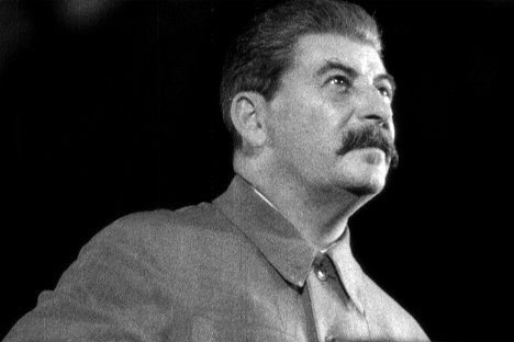 Josif Vissarionovič Stalin - Le Savant, l'imposteur et Staline - Comment nourrir le peuple - Z filmu