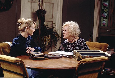 Lisa Kudrow, Audra Lindley - Friends - The One with Phoebe's Dad - Van film