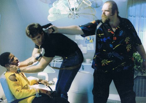 Larry B. Scott, Lorenzo Lamas, George Buza - Snake Eater II: The Drug Buster - Kuvat elokuvasta