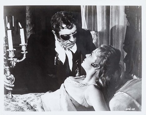 Vincent Price, Elizabeth Shepherd - Ligeina hrobka - Z filmu