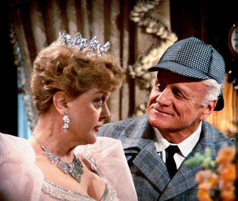 Angela Lansbury, Brian Keith - Murder, She Wrote - The Murder of Sherlock Holmes - Photos