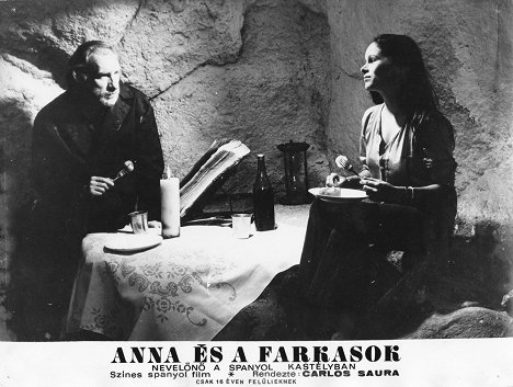 Fernando Fernán Gómez, Geraldine Chaplin - Anna and the Wolves - Lobby Cards