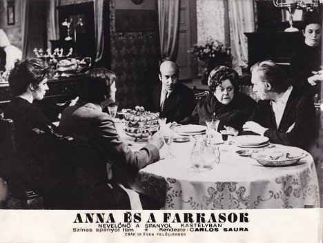 José María Prada, Rafaela Aparicio - Anna and the Wolves - Lobby Cards