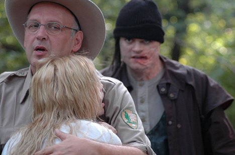 Nick Searcy - Timber Falls - Van film