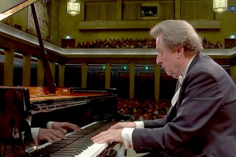 Rudolf Buchbinder - Brahms' Klavierkonzert Nr. 2 - Lahav Shani trifft Rudolf Buchbinder - Filmfotos
