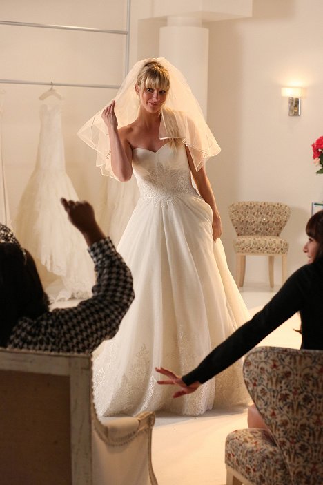 Heather Morris - Glee - Eine Hochzeit - Filmfotos