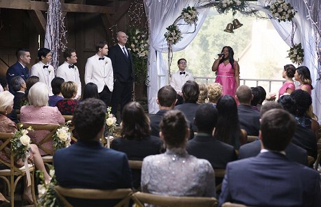 Mark Salling, Harry Shum Jr., Matthew Morrison, Chord Overstreet, Mike O'Malley, Kevin McHale, Amber Riley - Glee - Les Mariages - Film