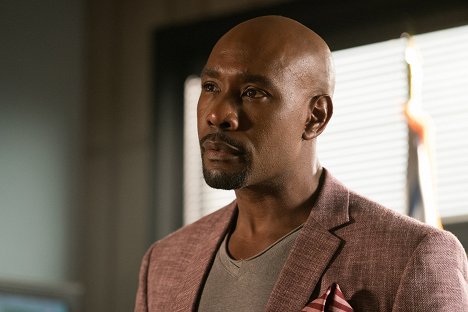 Morris Chestnut - Rosewood - Bacterium & the Brothers Panitch - Do filme