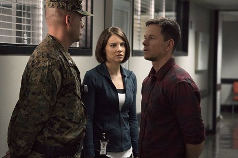 Lauren Cohan, Mark Wahlberg - Mile 22 - Photos