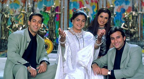 Salman Khan, Reema Lagoo, Neelam Kothari, Saif Ali Khan - Wir halten zusammen - Filmfotos