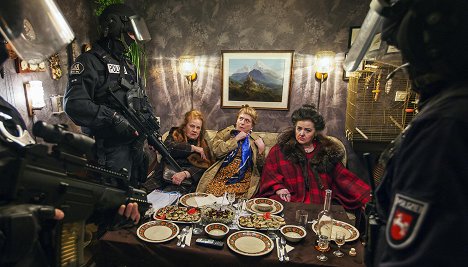 Gudrun Ritter, Gisela Schneeberger, Sigrid Schnegelsiepen-Sengül - Familie Lotzmann auf den Barrikaden - Filmfotók