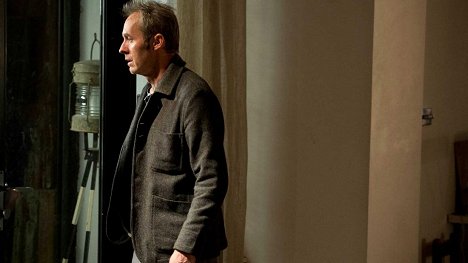 Stephen Dillane - The Tunnel - Mord kennt keine Grenzen - Vengeance - Filmfotos