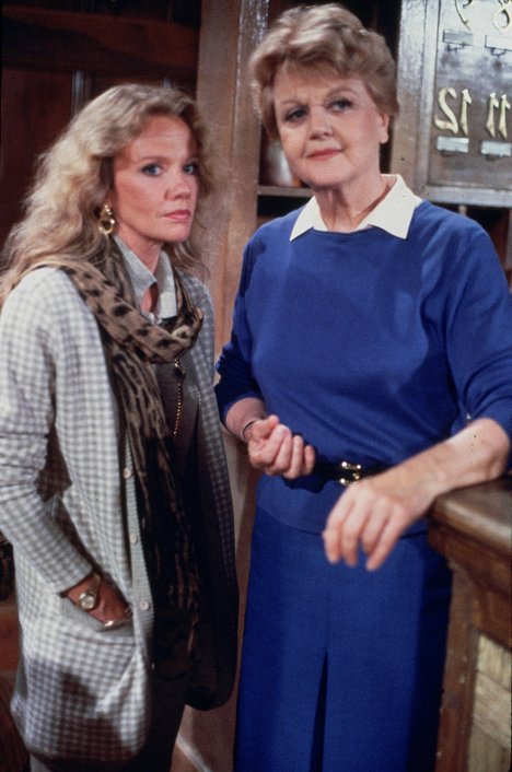Hayley Mills, Angela Lansbury - Murder, She Wrote - Unfinished Business - Photos