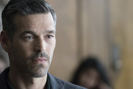 Eddie Cibrian - Páratlan páros - Füstölgő puskacső - Filmfotók