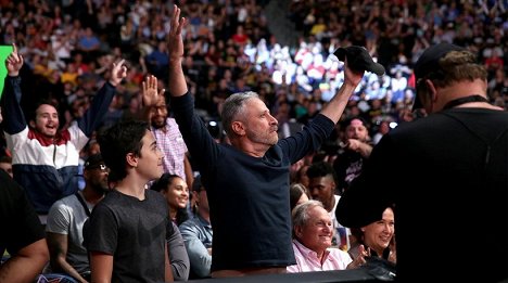 Jon Stewart - WWE SummerSlam - Van film