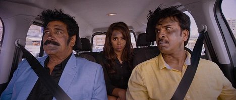 Raghu Babu, Tejaswi Madivada, Srinivasa Reddy - Mister - De la película