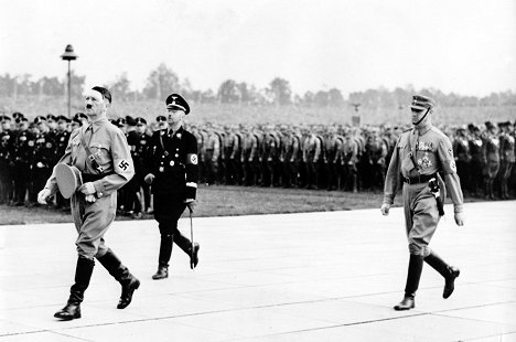 Adolf Hitler, Heinrich Himmler - Supernatural Nazis - Hitler's Zombie Army - De la película