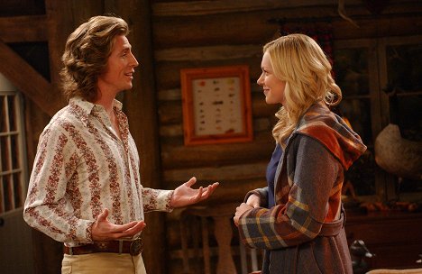 Josh Meyers, Laura Prepon - That '70s Show - Who Needs You - Photos