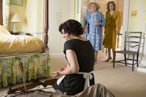 Rae Baker, Sorcha Cusack, Nancy Carroll - Father Brown - The Lair of the Libertines - Photos