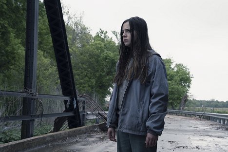 Alexa Nisenson - Fear the Walking Dead - Hunyd le a szemed - Filmfotók