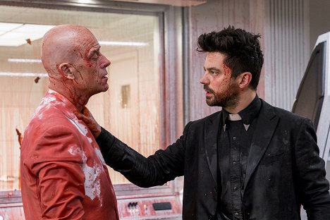 Pip Torrens, Dominic Cooper - Preacher - Schwanzkopf - Photos