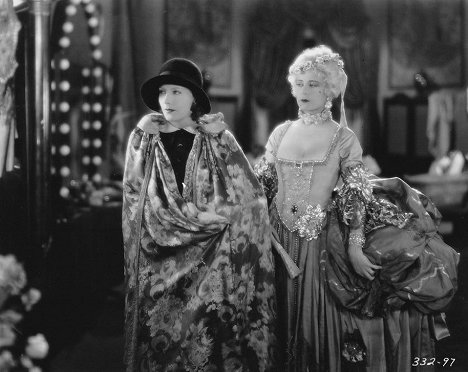 Greta Garbo, Dorothy Cumming - Božská žena - Z filmu