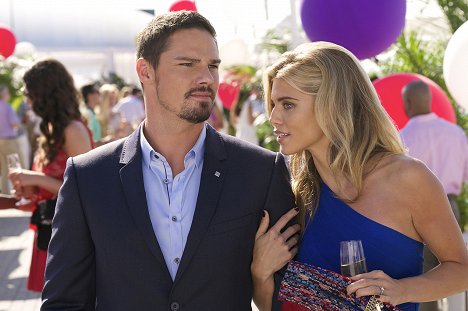 Jay Ryan, AnnaLynne McCord - Kráska a zvíře - Láska a boj - Z filmu