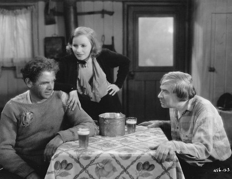 Charles Bickford, Greta Garbo, George F. Marion - Anna Christie - Filmfotos