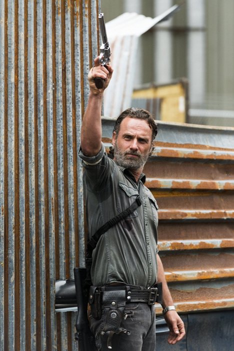 Andrew Lincoln - The Walking Dead - Mercy - Photos