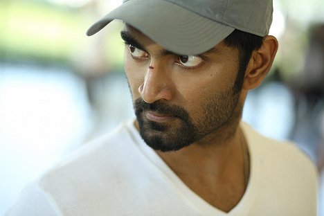 Atharvaa Murali - Imaikkaa Nodigal - Filmfotók