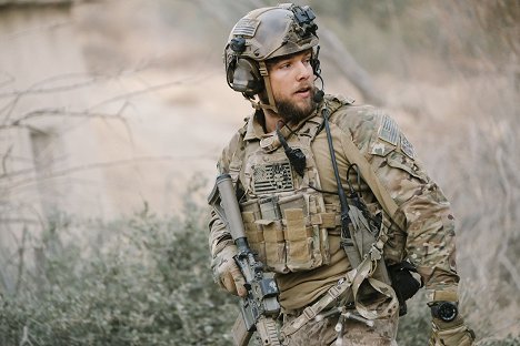 Max Thieriot - SEAL Team - No Man's Land - Photos