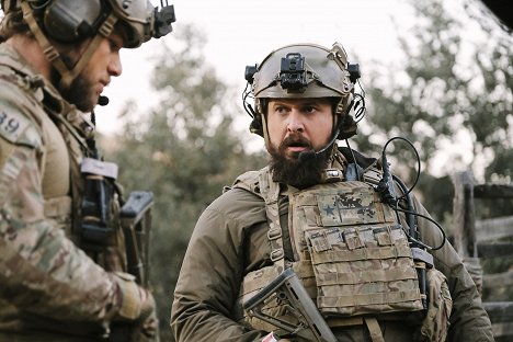 A. J. Buckley - SEAL Team - No Man's Land - De la película