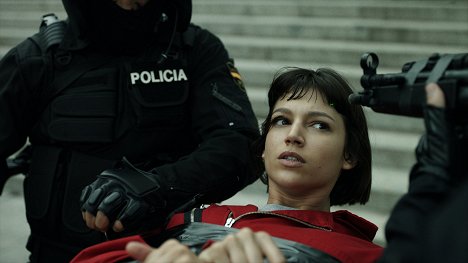 Úrsula Corberó - La Casa de Papel (Netflix version) - Episode 2 - Film