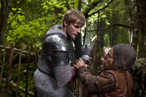 Bradley James, Warwick Davis - As Aventuras de Merlin - O olho da fênix - Do filme