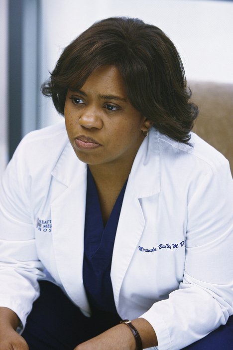 Chandra Wilson - Grey's Anatomy - I Like You So Much Better When You're Naked - Photos