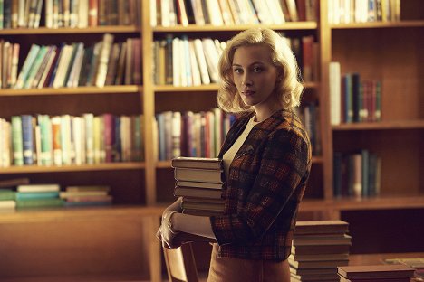 Sarah Gadon - 11.22.63 - The Eyes of Texas - Photos