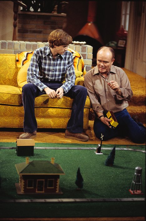 Topher Grace, Kurtwood Smith