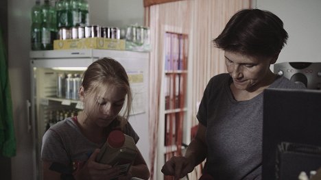 Bibiana Nováková, Petra Fornayová - Nina - Filmfotók