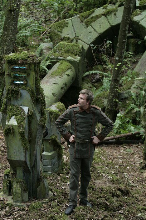 Patrick Gilmore - Stargate: Atlantis - Harmony - Photos