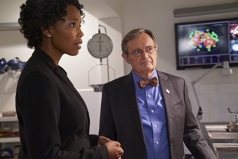 Hilary Ward, David McCallum - NCIS: Naval Criminal Investigative Service - Burden of Proof - Photos