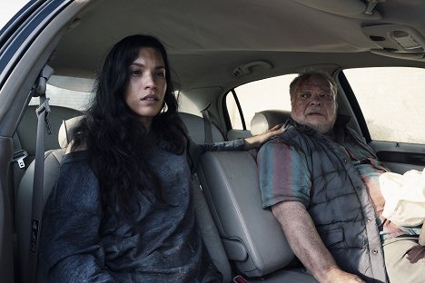 Danay Garcia, Stephen McKinley Henderson - Fear the Walking Dead - Blackjack - De la película