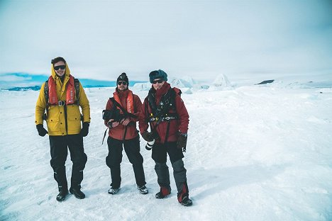 Tim David Müller-Zitzke, Dennis Vogt, Michael Ginzburg - Projekt: Antarktis - Photos