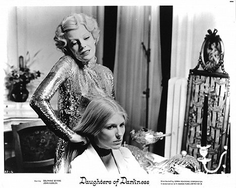 Delphine Seyrig, Danielle Ouimet - Daughters of Darkness - Lobby Cards