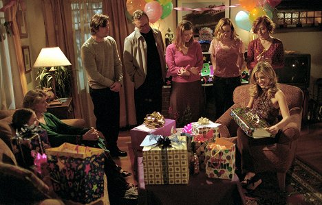 Kristine Sutherland, Nicholas Brendon, Anthony Head, Amber Benson, Emma Caulfield Ford, Alyson Hannigan, Sarah Michelle Gellar - Buffy the Vampire Slayer - Blood Ties - Photos