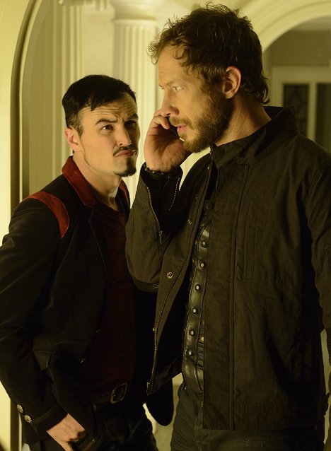Paul Amos, Kris Holden-Ried - Lost Girl - When God Opens a Window - Photos