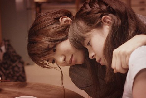 Rina Uchiyama - Single Mom: Jasašii kazoku – A Sweet Family - Kuvat elokuvasta