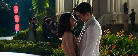 Constance Wu, Henry Golding - Crazy Rich Asians - Photos